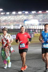 BIB: 41753, 43222
                            <button type="button" onclick="openModal(19601997)" class="btn btn-primary btn-sm float-right btn-popup" data-toggle="modal" data-target=".modal-high-quality">
                        <i class="fas fa-shopping-cart"></i> Add to Cart
                    </button>
                                            <button type="button" onclick="isThisMe(19601997, true)" class="btn btn-success btn-sm float-right btn-popup btn-isme hidden" data-toggle="tooltip" data-placement="bottom" title="นี่คือรูปของคุณใช่ไหม คลิกที่นี่เพื่อเอาเข้าอัลบั้ม">
                        <i class="fas fa-plus"></i> Add to album
                    </button>
                    <button type="button" onclick="isThisMe(19601997, false)" class="btn btn-warning btn-sm float-right btn-popup btn-isnotme hidden">
                        <i class="fas fa-ban"></i> Remove from album
                    </button>